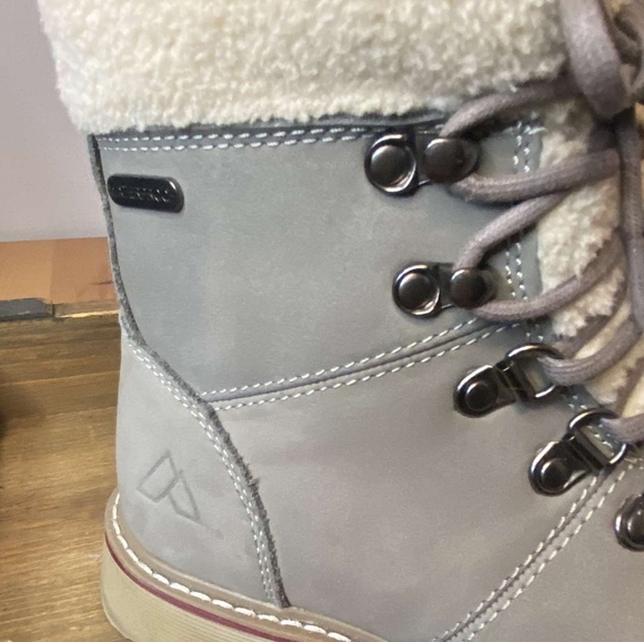 3M THINSULATE BOOTS - WOMANS SIZE 6 - Picture 4 of 10